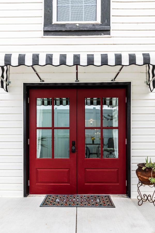The Old Liberty Schoolhouse Bed & Breakfast Azle Exterior photo